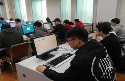 吉林省首屆大學(xué)生網(wǎng)絡(luò)安全大賽正式啟幕，聚焦計(jì)算機(jī)軟件及網(wǎng)絡(luò)應(yīng)用技術(shù)開發(fā)